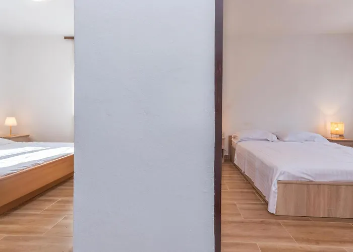 2 Bedroom Stunning In Pakoštane