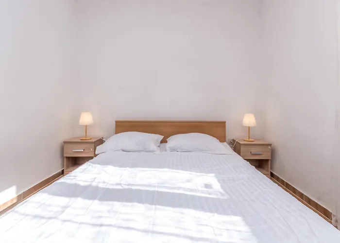2 Bedroom Stunning In Pakoštane