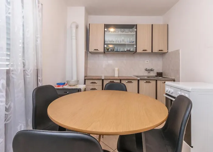 בית נופש 2 Bedroom Stunning In